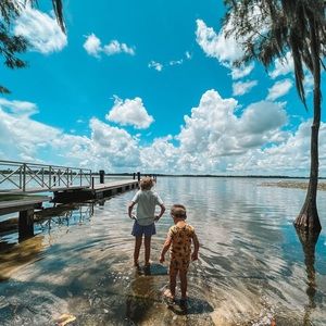 Meet your Posher, Whitney